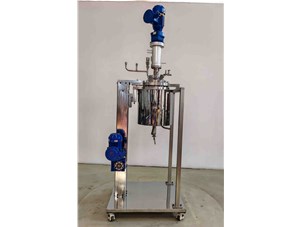20L聚合釜 釜蓋電動(dòng)升降反應釜 已完工發(fā)往太原