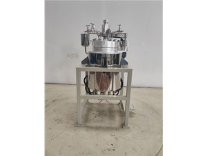 24.8L高壓不銹鋼手動(dòng)升降實(shí)驗室反應釜已完工發(fā)往俄羅斯