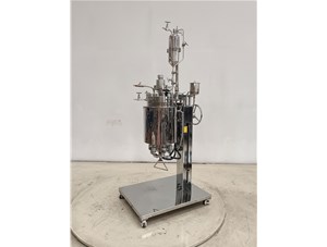 10L防爆高壓不銹鋼 手動(dòng)升降實(shí)驗室反應釜已完工發(fā)往杭州