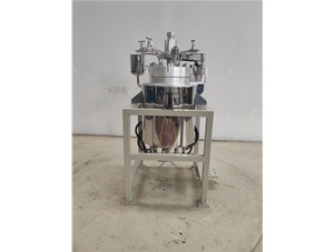 24.8L高壓不銹鋼手動(dòng)升降反應釜已完工發(fā)往俄羅斯