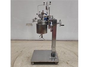 2L防爆不銹鋼手動(dòng)升降實(shí)驗釜已完工發(fā)往濟南